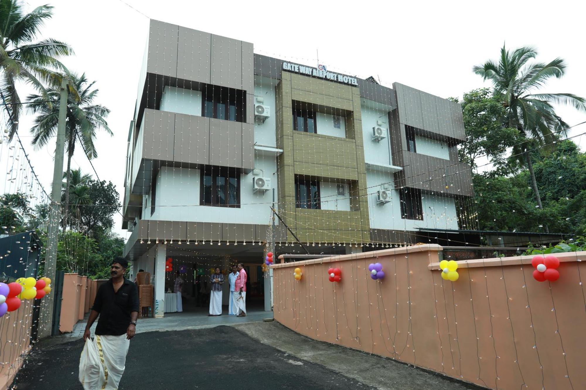 Gateway Airport Hotel Kannur Exterior photo